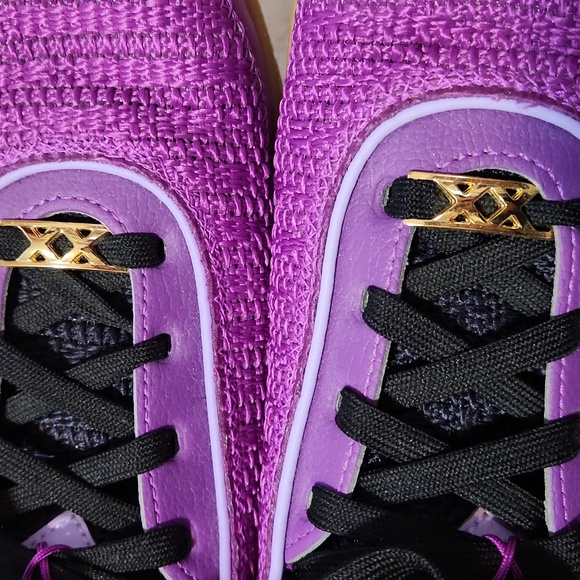 Nike Lebron Shoes 6Y - Picture 7 of 8